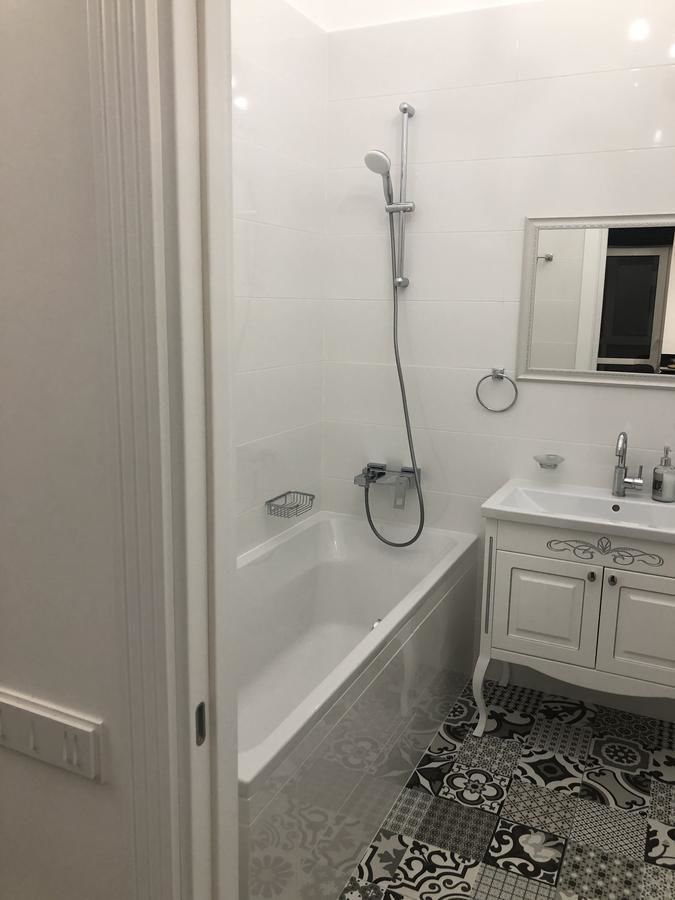 Апартаменты Апартаменты в центре Киева Bh Киев-11